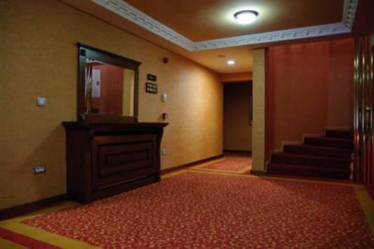 Yuksel Hotel