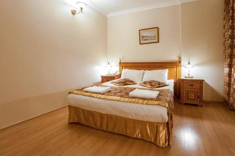 Saba Hotel