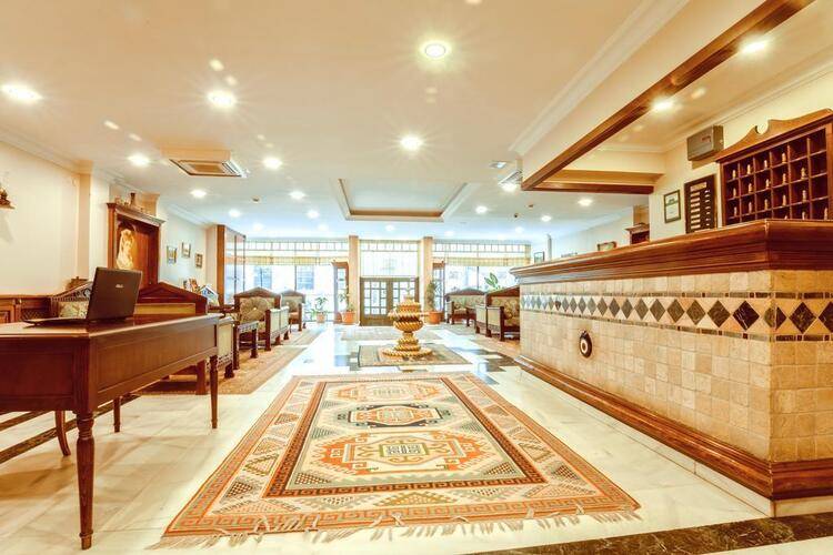 Saba Hotel