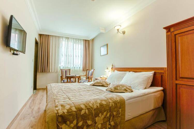 Saba Hotel