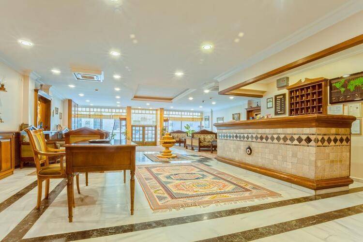 Saba Hotel