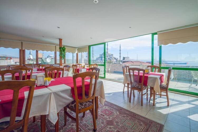 Saba Hotel