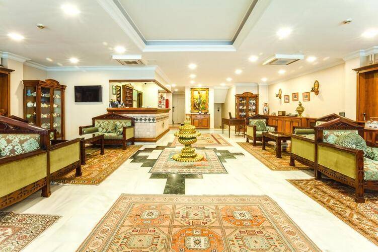 Saba Hotel