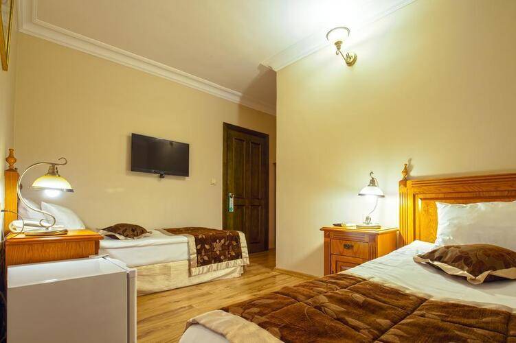 Saba Hotel