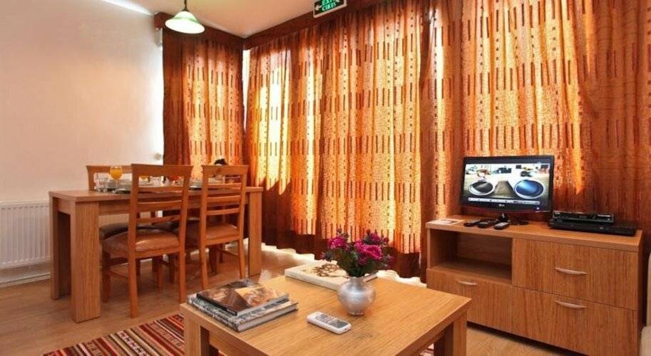 Three Apples Taksim Suites