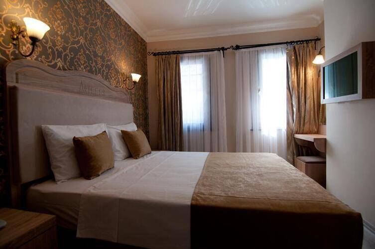 Artefes Hotel