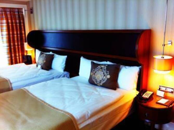 Titanic Comfort Hotel