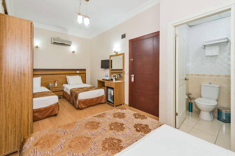 May Hotel