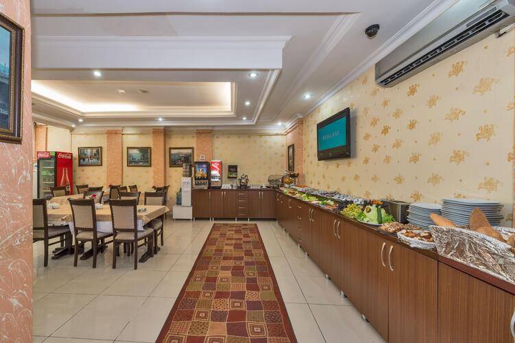 May Hotel