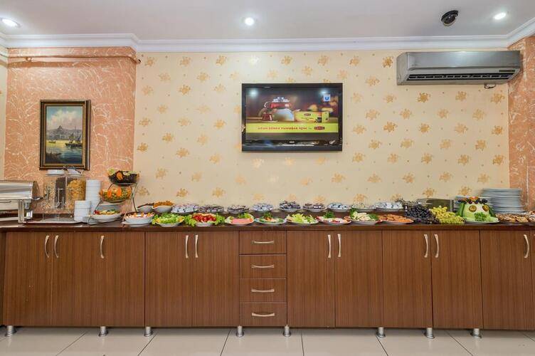 May Hotel