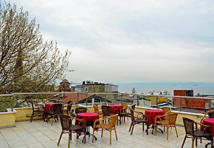 May Hotel