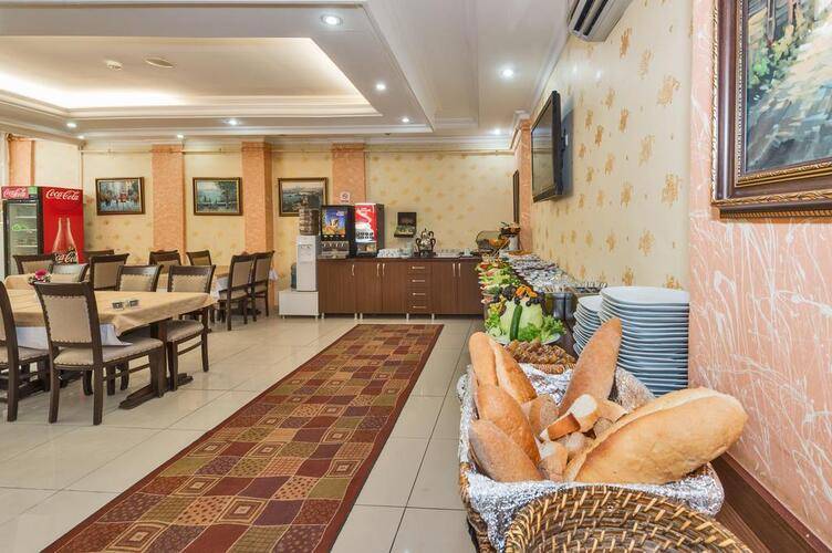 May Hotel