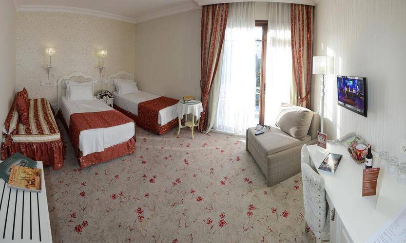 And Hotel