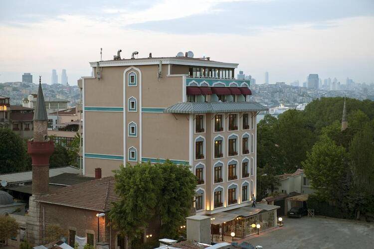 And Hotel