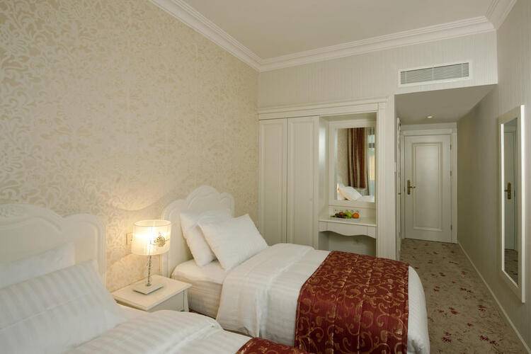 And Hotel
