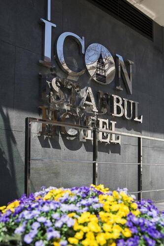Icon Hotel