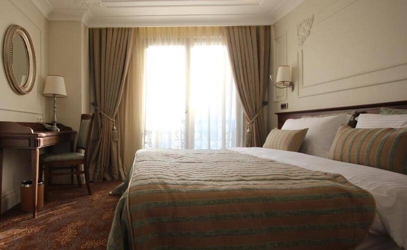 Icon Hotel