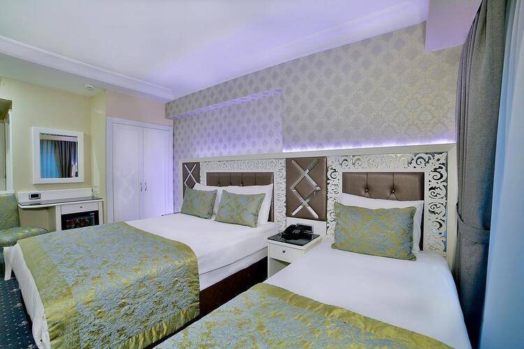 Monaco Hotel