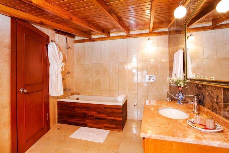 Erguvan Hotel