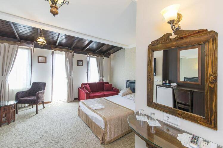 Naz Wooden House Inn