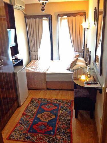 Naz Wooden House Inn