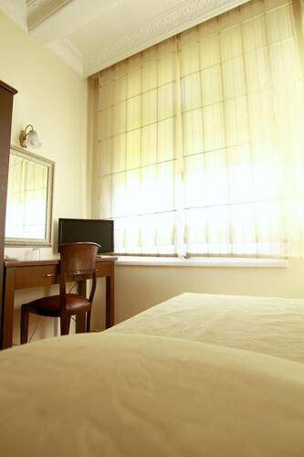 Uyan Hotel