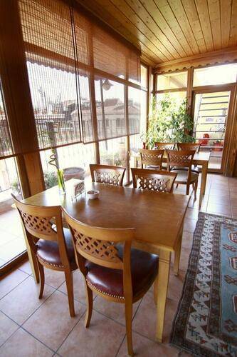 Uyan Hotel