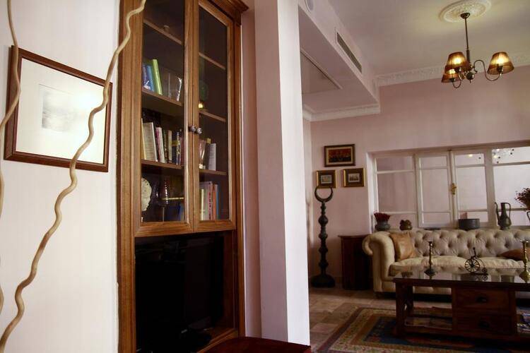 Uyan Hotel