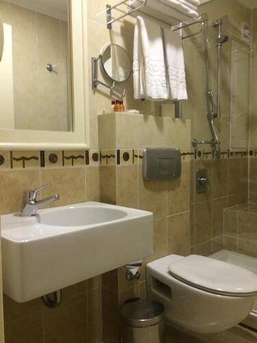 Taksim Metropark Hotel