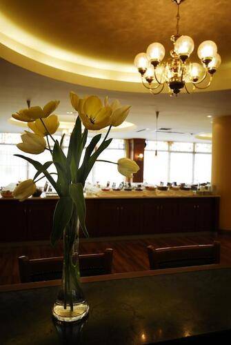 Taksim Metropark Hotel