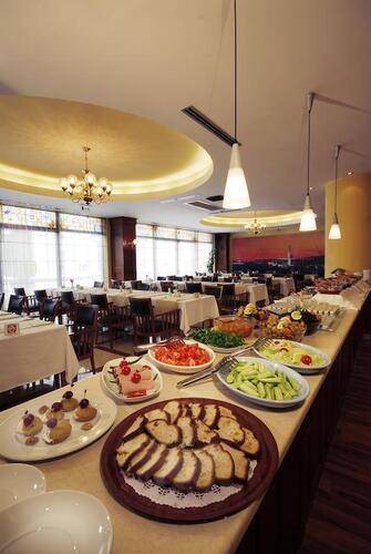 Taksim Metropark Hotel