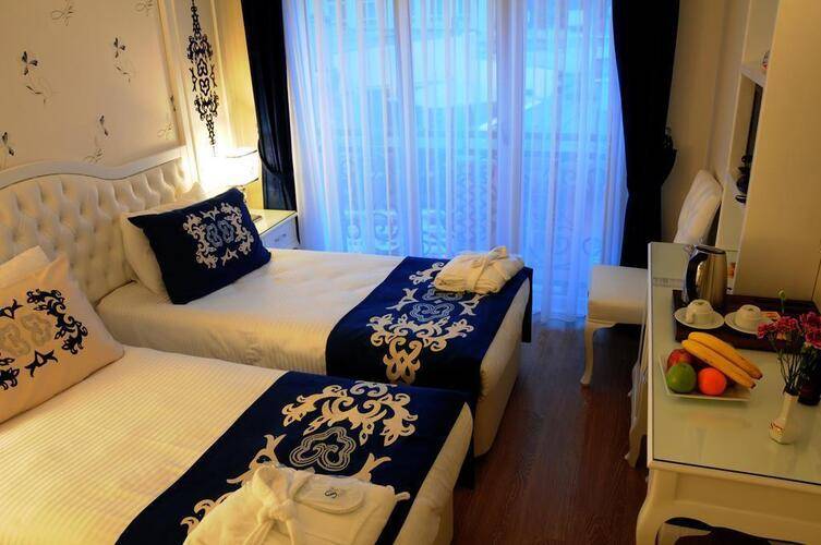 Sarnic Premier Hotel