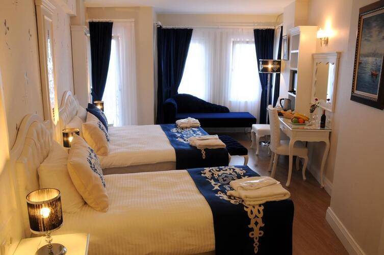 Sarnic Premier Hotel