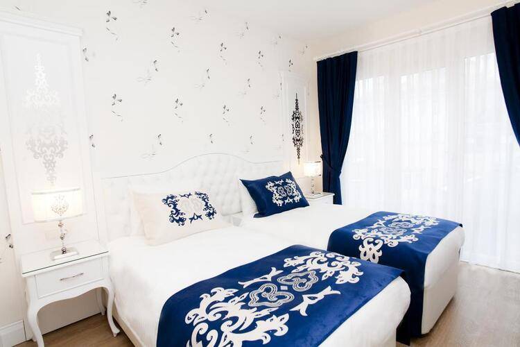 Sarnic Premier Hotel
