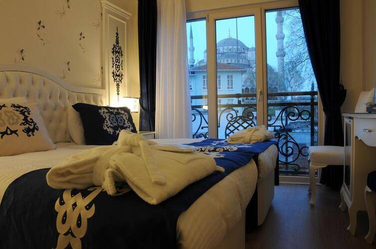 Sarnic Premier Hotel
