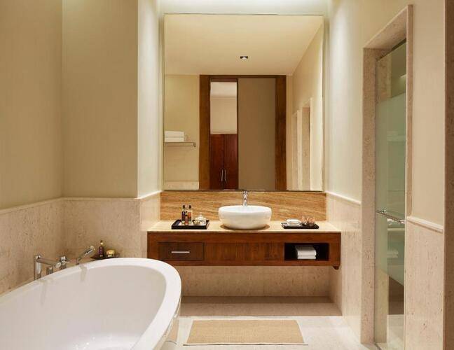 Heritance Negombo