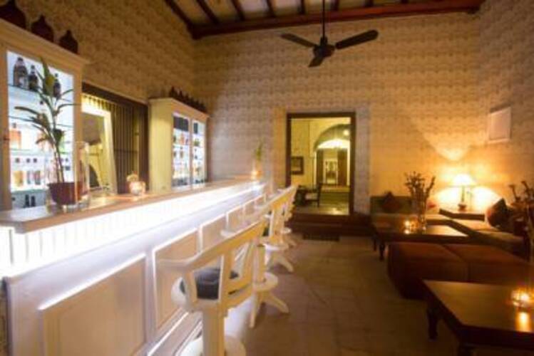 Tamarind Hill Hotel