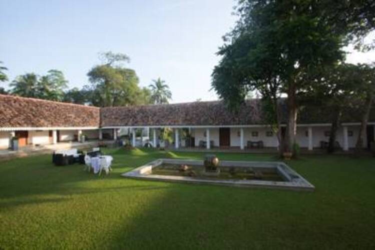 Tamarind Hill Hotel