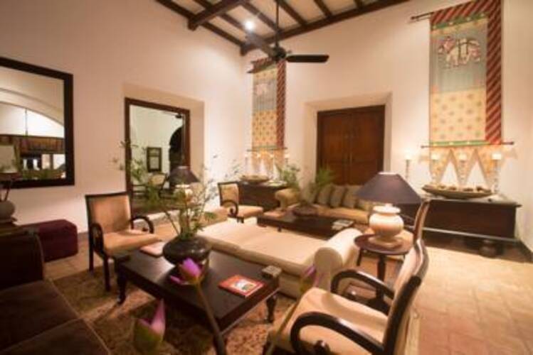 Tamarind Hill Hotel