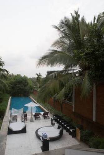 Tamarind Hill Hotel