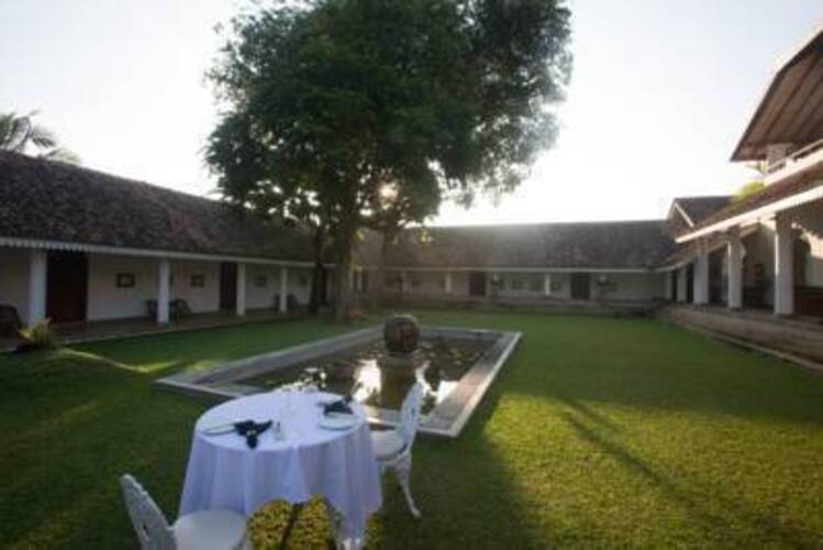Tamarind Hill Hotel