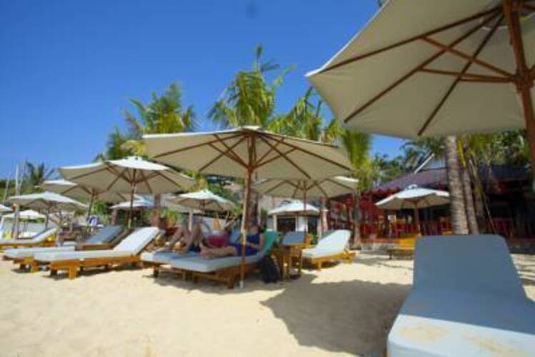 Coral Bay Resort