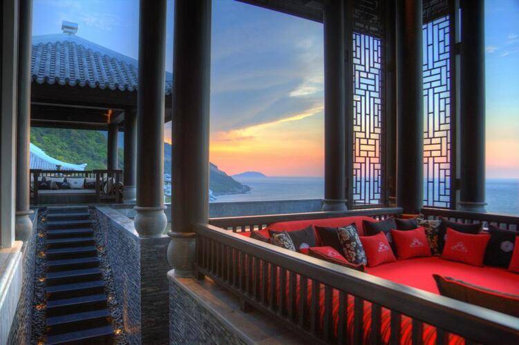 Intercontinental Danang Sun Peninsula Resort