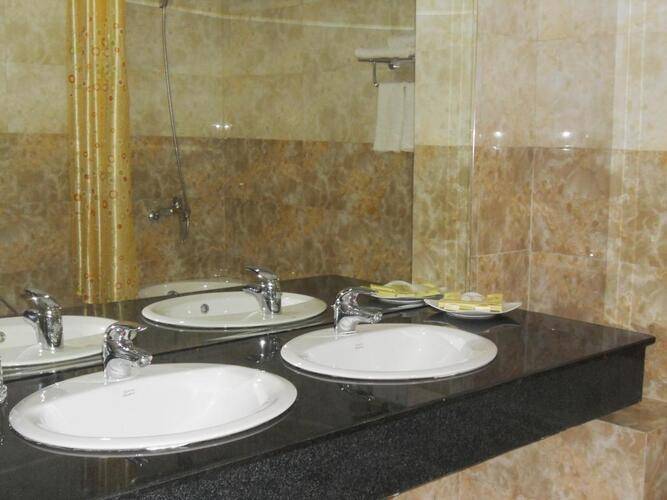 Quoc Cuong Il Hotel