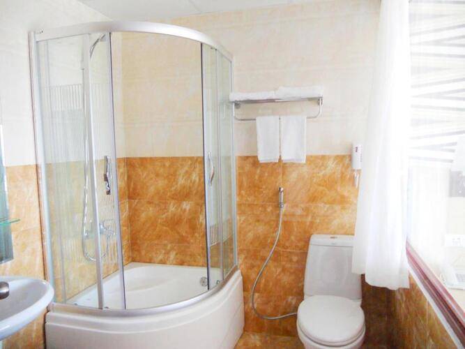 Quoc Cuong Il Hotel
