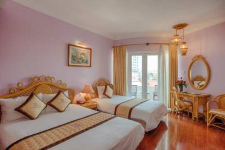 Festival Hotel