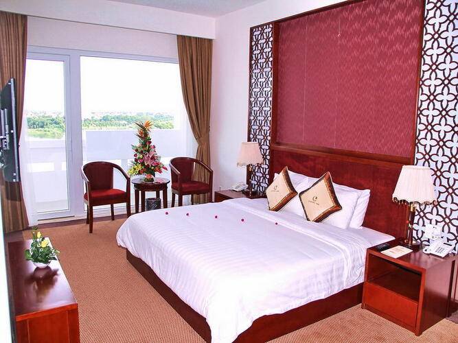 Century Riverside Hotel