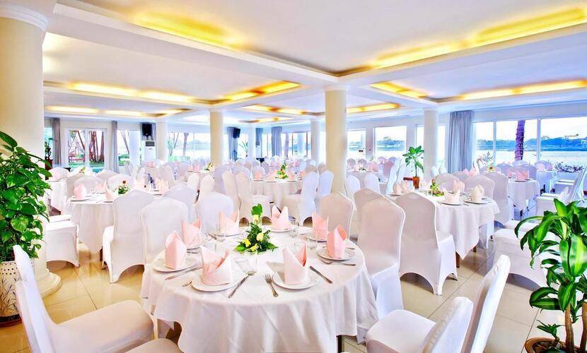 Century Riverside Hotel