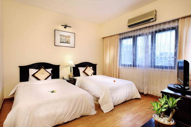 Century Riverside Hotel