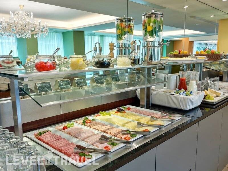 Фотография Austria Trend Hotel Zoo (Ex. Courtyard By Marriott Wien Schoenbrunn)